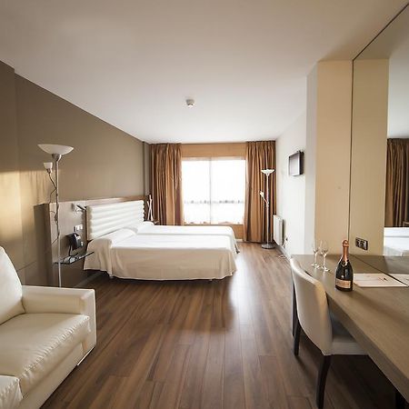 Hotel Duero ラグーナ・デ・ドゥエロ エクステリア 写真